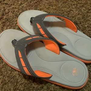 Boys flip flops